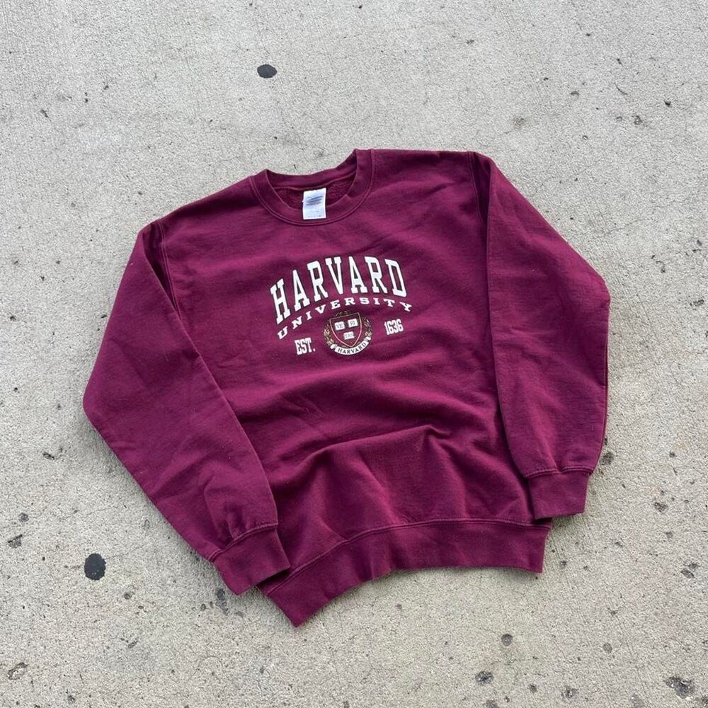 Harvard University College Graphic Crewneck Sweatshirt